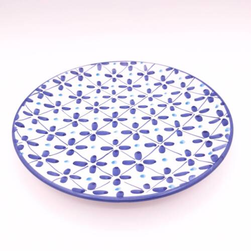 Piatto piano con decori geometrici